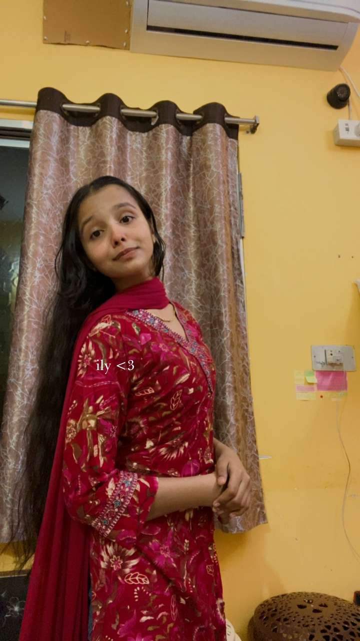 Photo of Riya 4