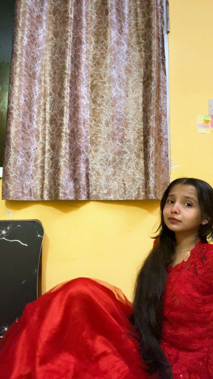 Photo of Riya 8