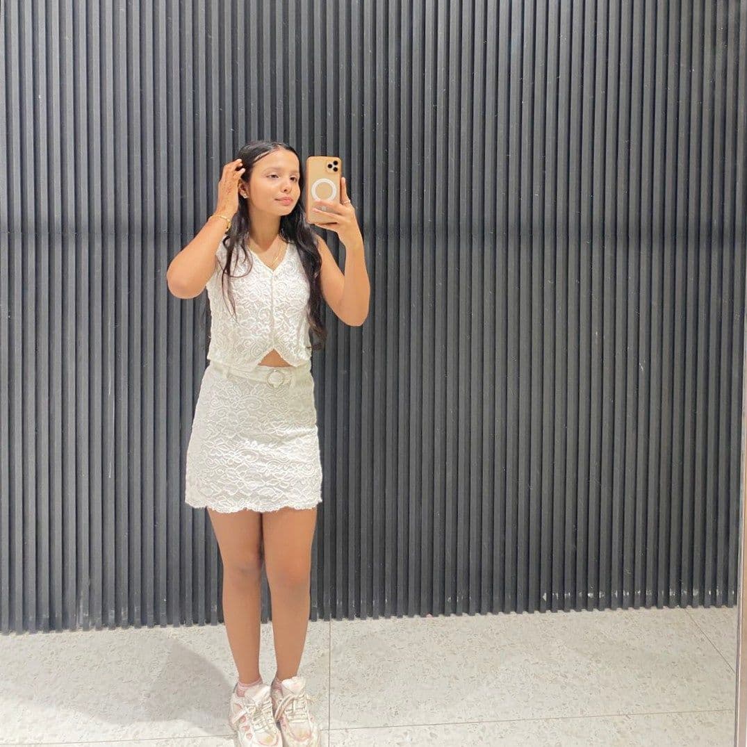 Photo of Riya 46